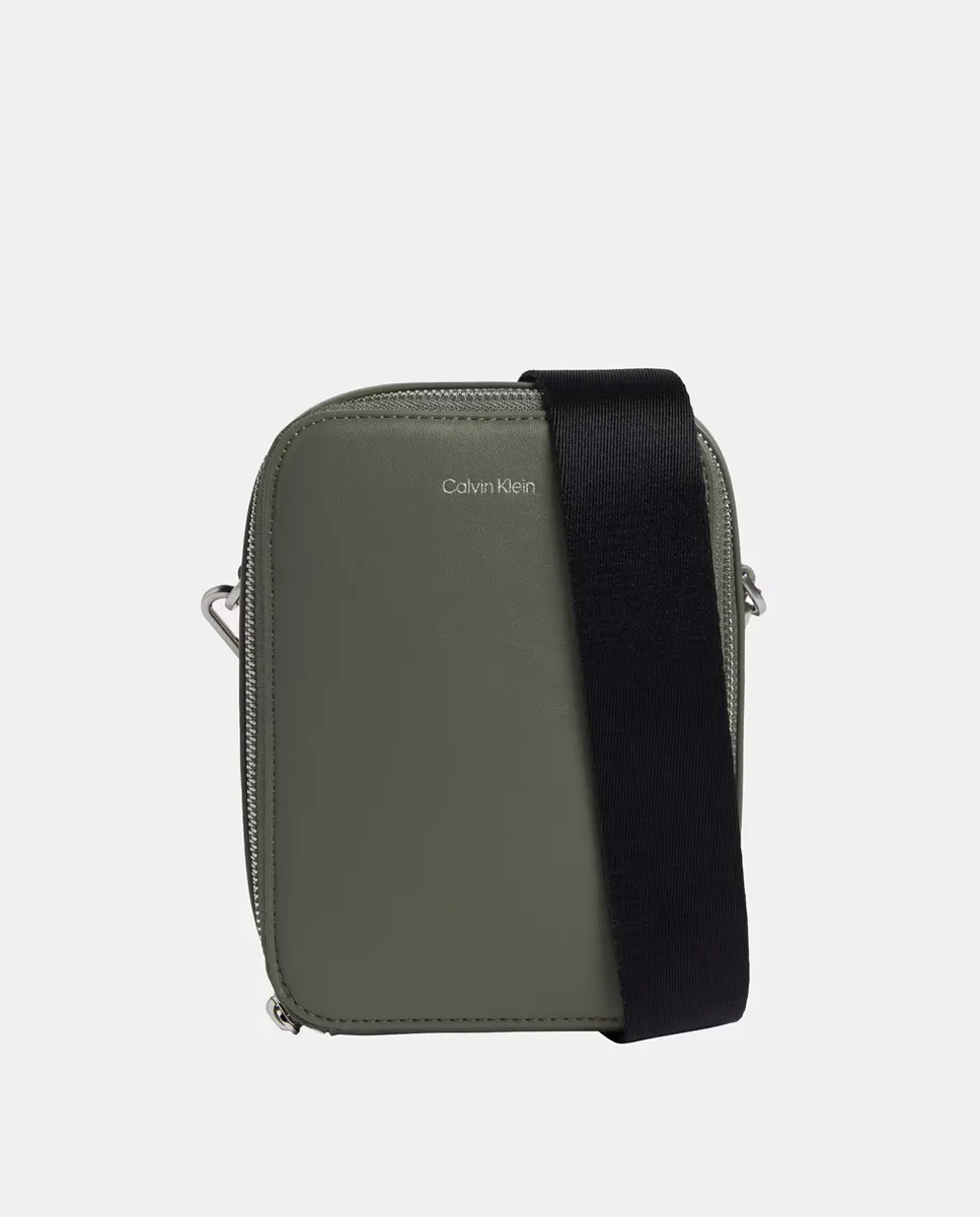 Мужская маленькая сумка через плечо Calvin Klein, чёрный
Мужская маленькая сумка через плечо Calvin Klein, чёрный