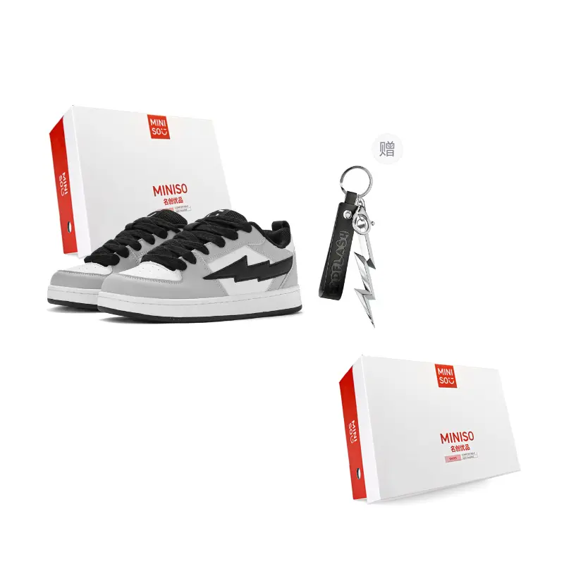 MINISO Молния M серия низкие скейтборд кроссовки унисекс белый черный серый с брелоком, цвет White, Black, Gray (Includes Keychain)
MINISO Молния M серия низкие скейтборд кроссовки унисекс белый черный серый с брелоком, цвет White, Black, Gray (Includes Keychain)