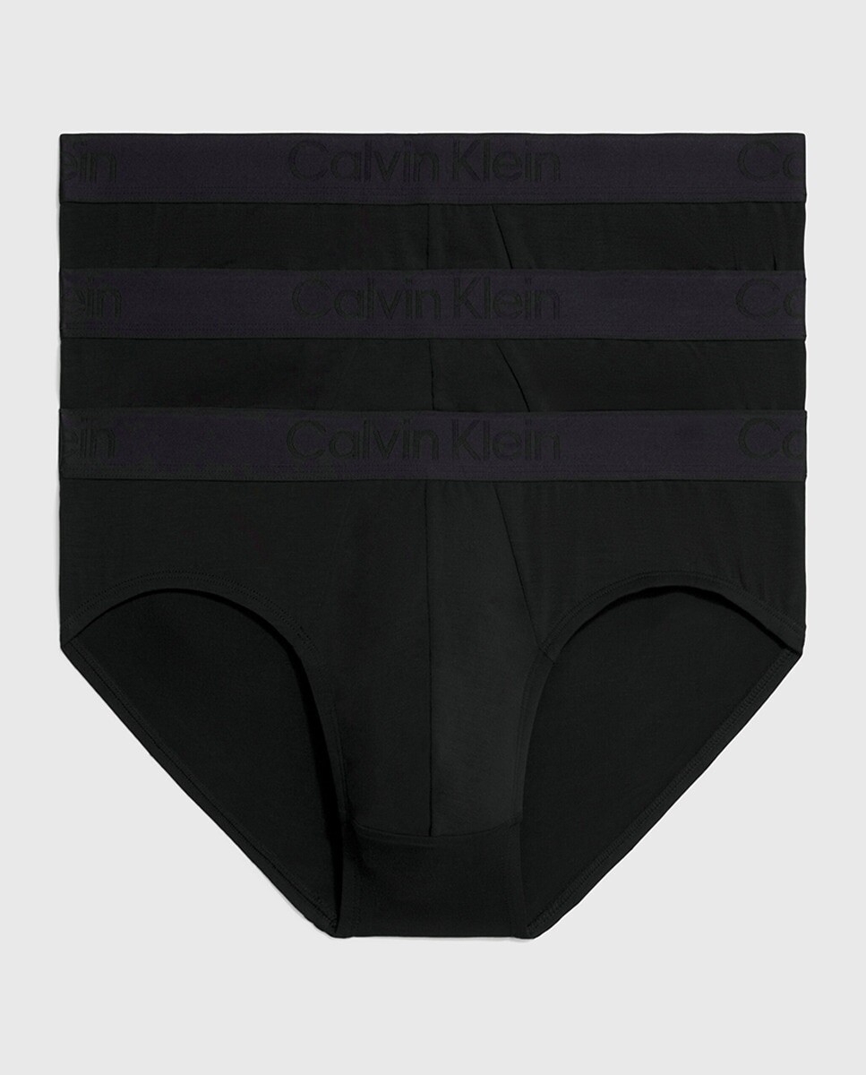 Комплект из 3 мужских трусов Calvin Klein, черный
Комплект из 3 мужских трусов Calvin Klein, черный