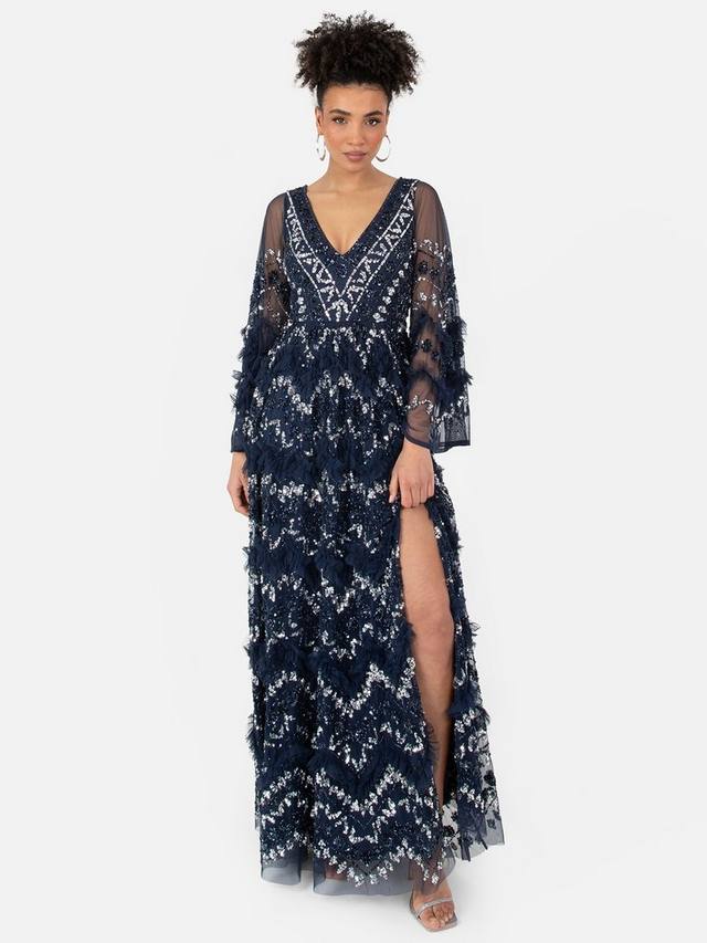 Украшенное оборками макси-платье Maya Deluxe, темно-синий
Украшенное оборками макси-платье Maya Deluxe, темно-синий