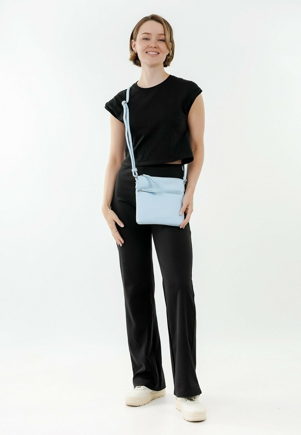 Сумка через плечо EMMA Emily & Noah, цвет sky
Сумка через плечо EMMA Emily & Noah, цвет sky