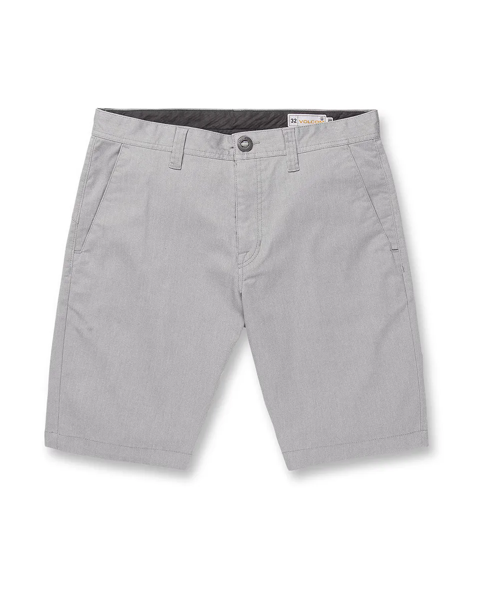 Простые мужские шорты-бермуды в стиле чинос Volcom, светло-серый 
Простые мужские шорты-бермуды в стиле чинос Volcom, светло-серый