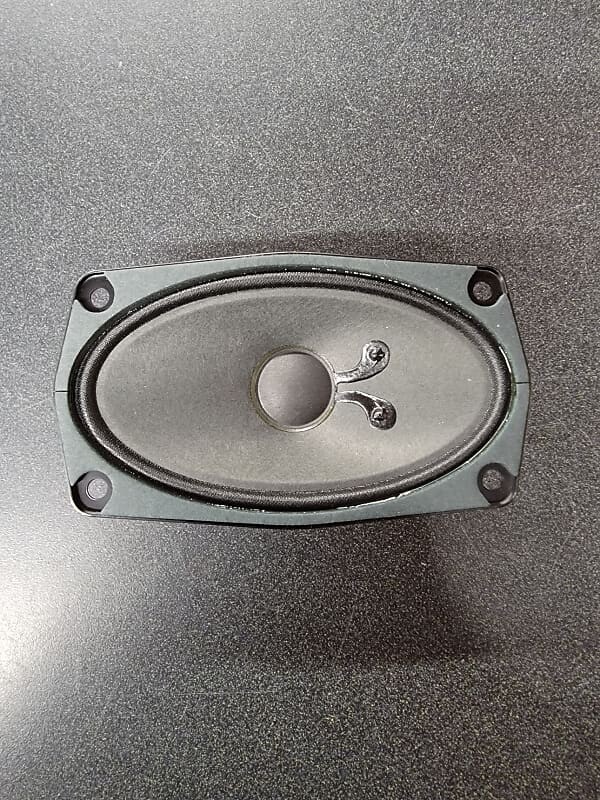 Сменный динамик Yamaha для P-140 Replacement Speaker for P-140
Сменный динамик Yamaha для P-140 Replacement Speaker for P-140