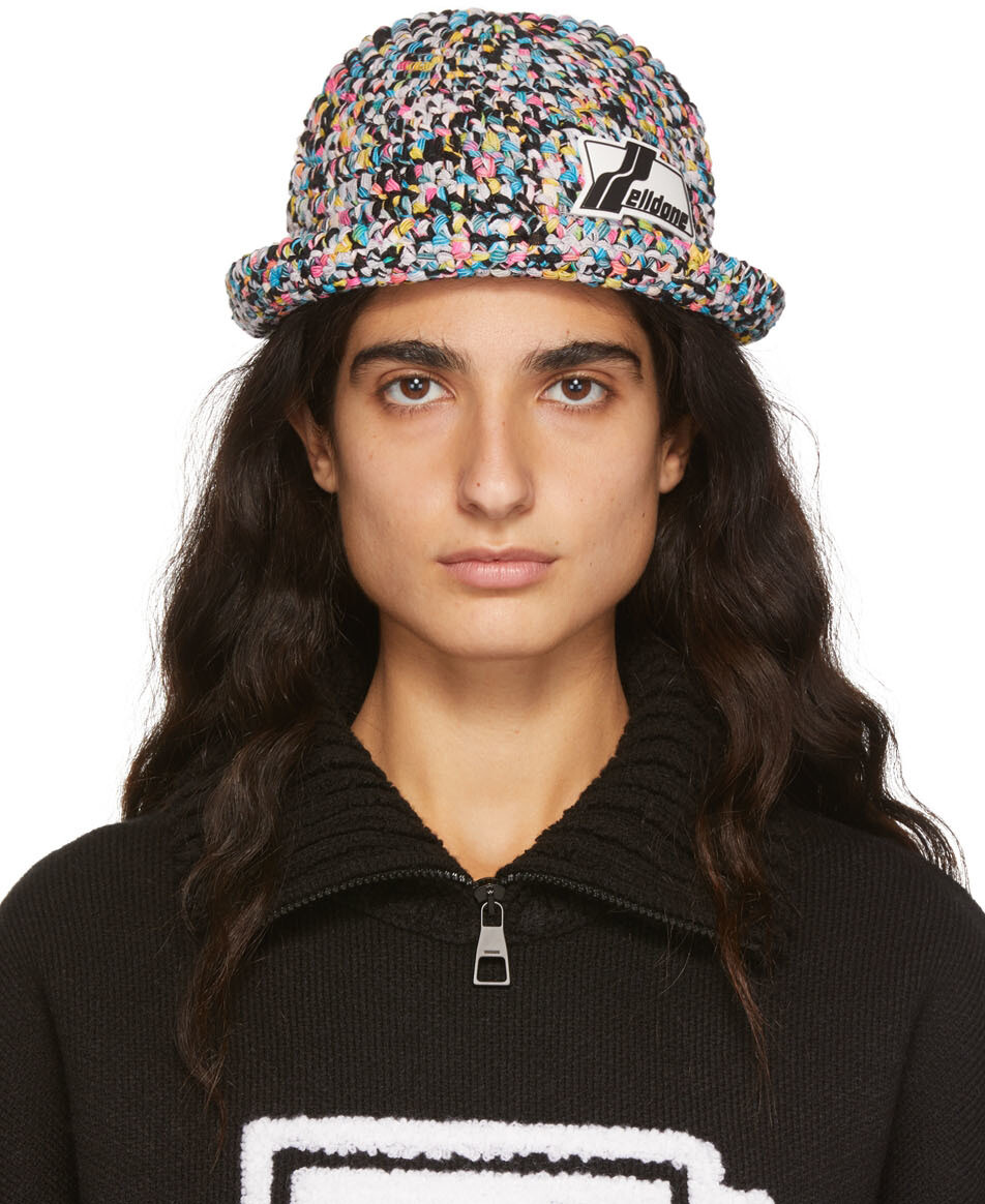 Многоцветная панама с логотипом крючком We11done
Многоцветная панама с логотипом крючком We11done