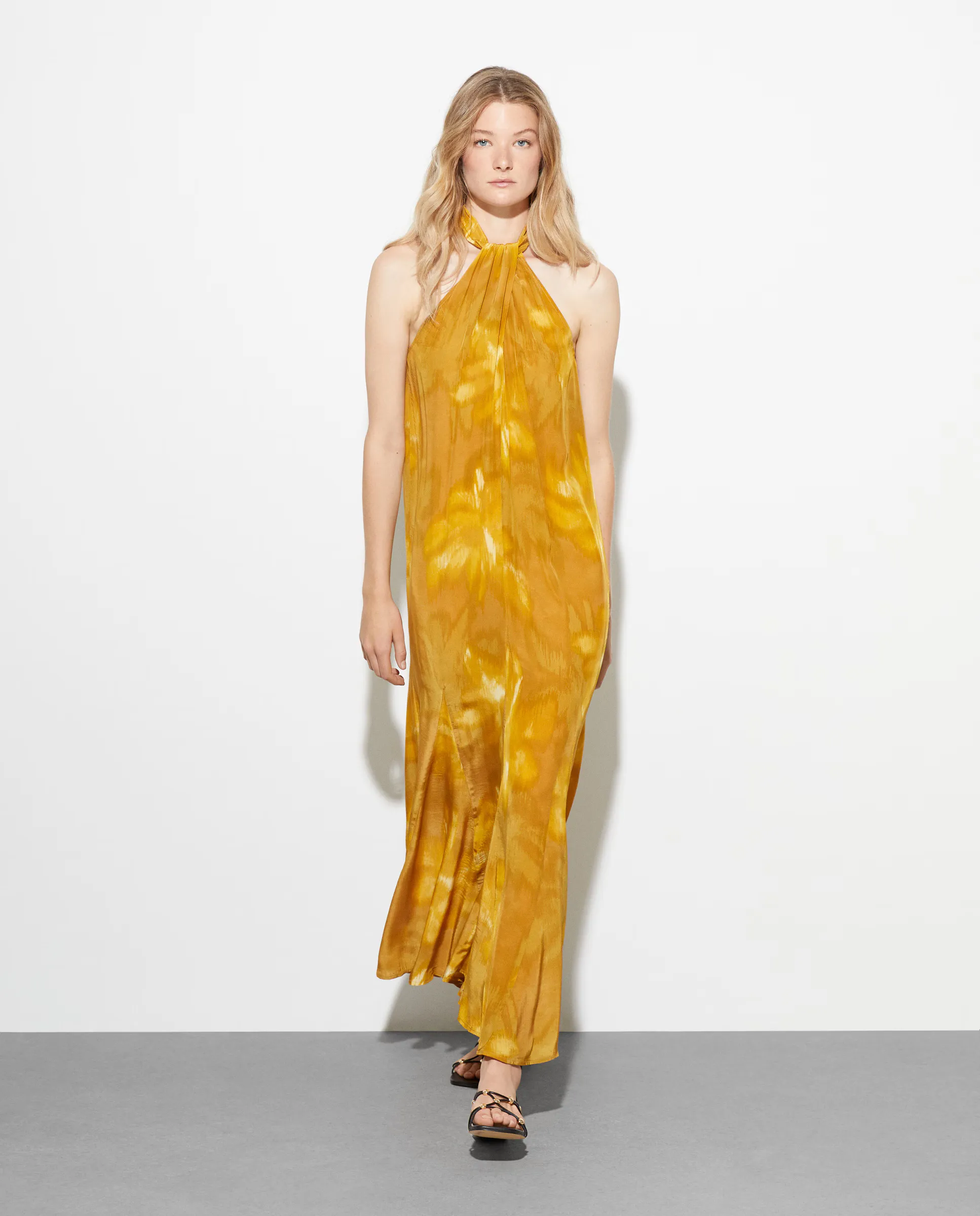 Платье с короткими рукавами миди Woman El Corte Inglés, коричневый
Платье с короткими рукавами миди Woman El Corte Inglés, коричневый