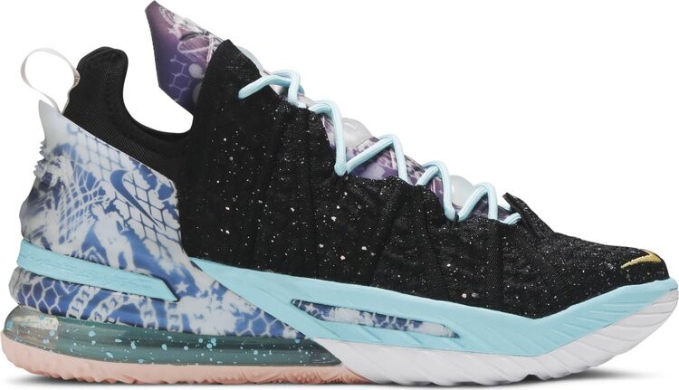 Кроссовки Nike LeBron 18 'Reflections', черный
Кроссовки Nike LeBron 18 'Reflections', черный