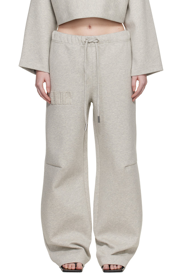 Jean Paul Gaultier Серые домашние брюки с тиснением "Готье"
Jean Paul Gaultier Серые домашние брюки с тиснением "Готье"