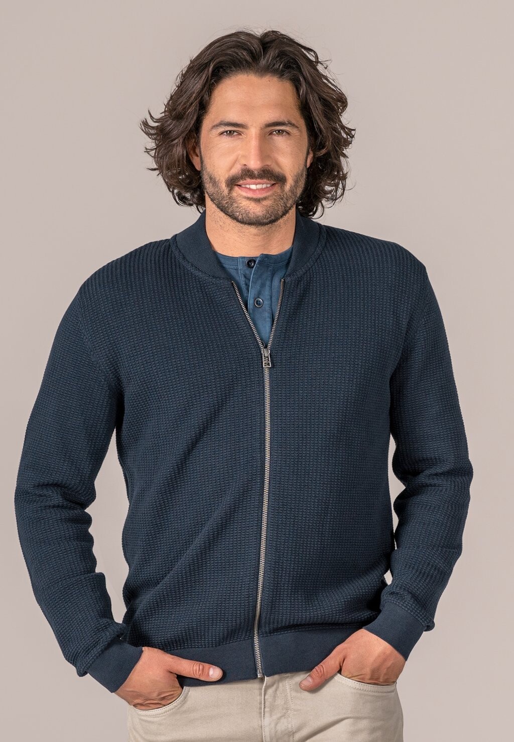 Кардиган PAAVO Living Crafts, цвет midnight 
Кардиган PAAVO Living Crafts, цвет midnight