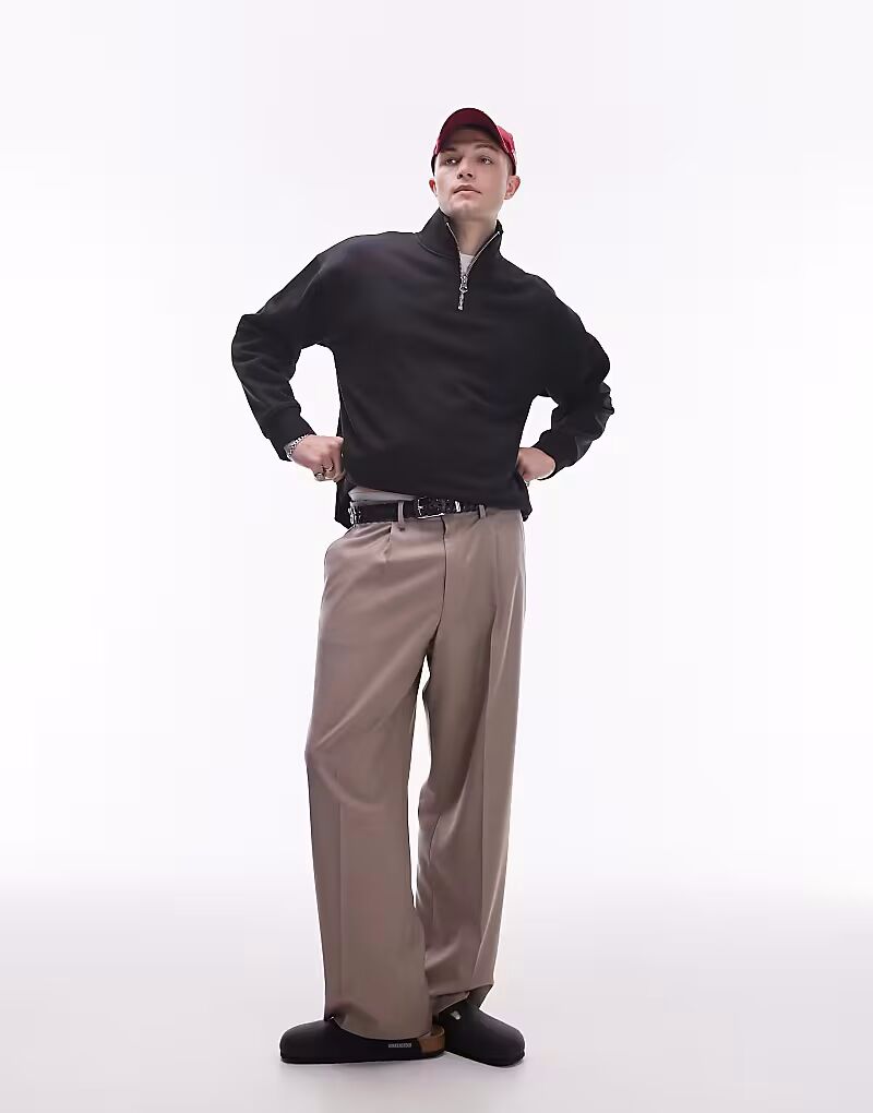 Толстовка премиум-класса с застежкой-молнией 1/4, черного цвета Topman
Толстовка премиум-класса с застежкой-молнией 1/4, черного цвета Topman