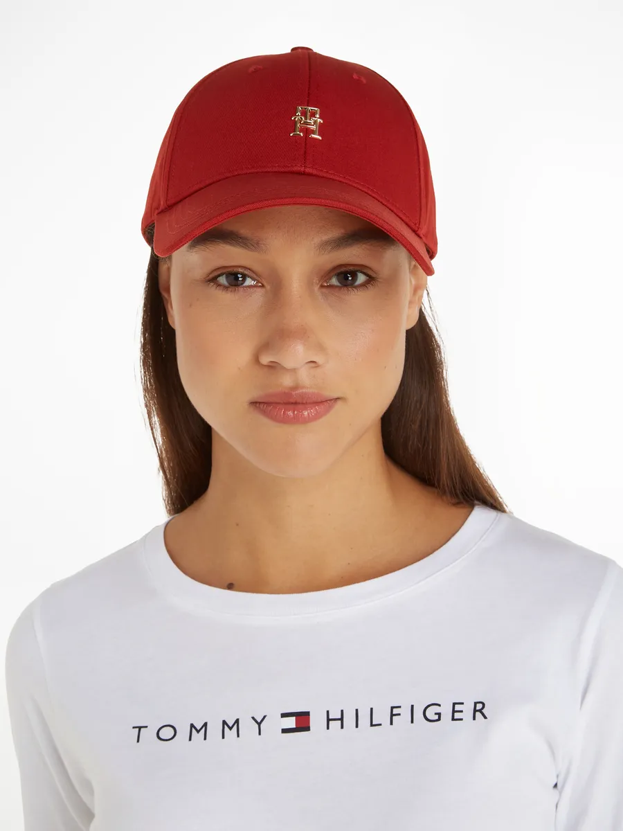 Бейсбольная кепка Tommy Hilfiger "TH DISTINCT CORP CAP" с тисненым логотипом, цвет Dark Magma
Бейсбольная кепка Tommy Hilfiger "TH DISTINCT CORP CAP" с тисненым логотипом, цвет Dark Magma