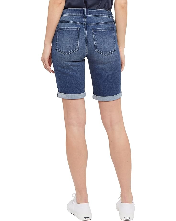 Шорты NYDJ Ella Shorts w/ 1" Cuff in Bluewell, цвет Bluewell
Шорты NYDJ Ella Shorts w/ 1" Cuff in Bluewell, цвет Bluewell