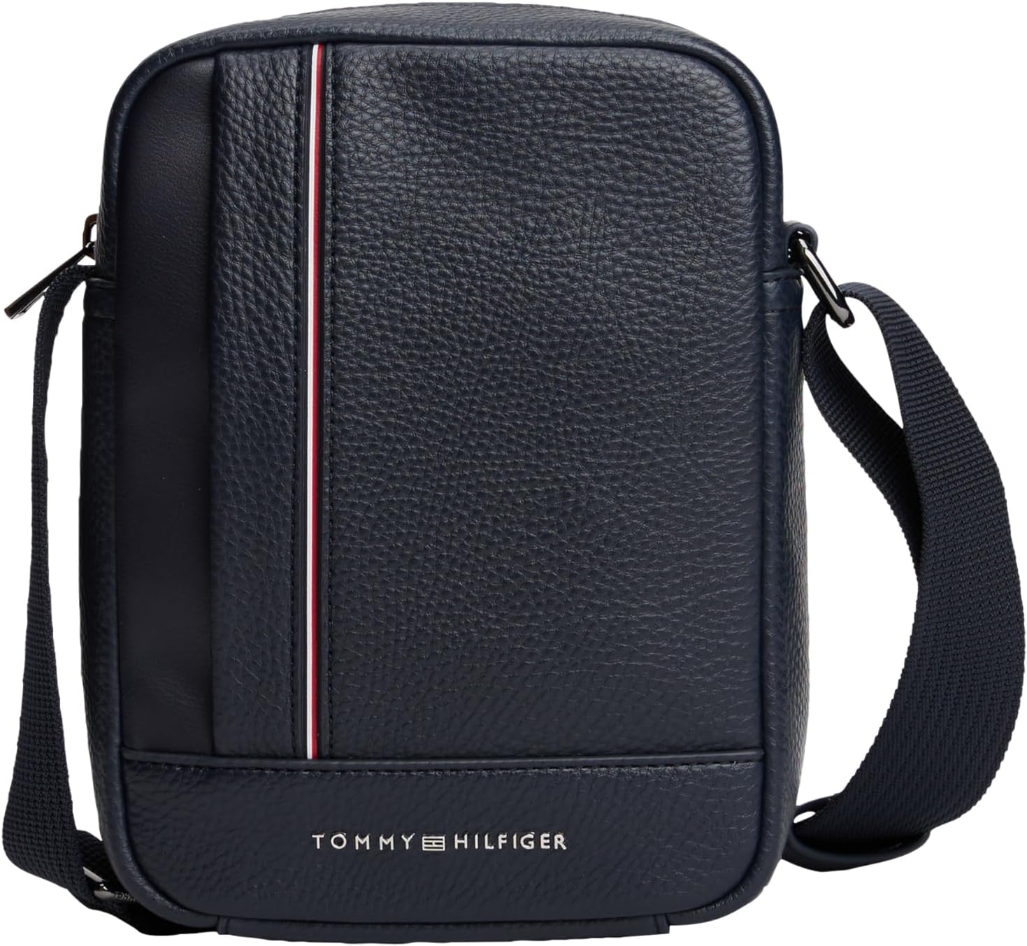 Легкая сумка через плечо Tommy Hilfiger Central Sling с застежкой-молнией и регулируемым ремнем, Space Blue
Легкая сумка через плечо Tommy Hilfiger Central Sling с застежкой-молнией и регулируемым ремнем, Space Blue