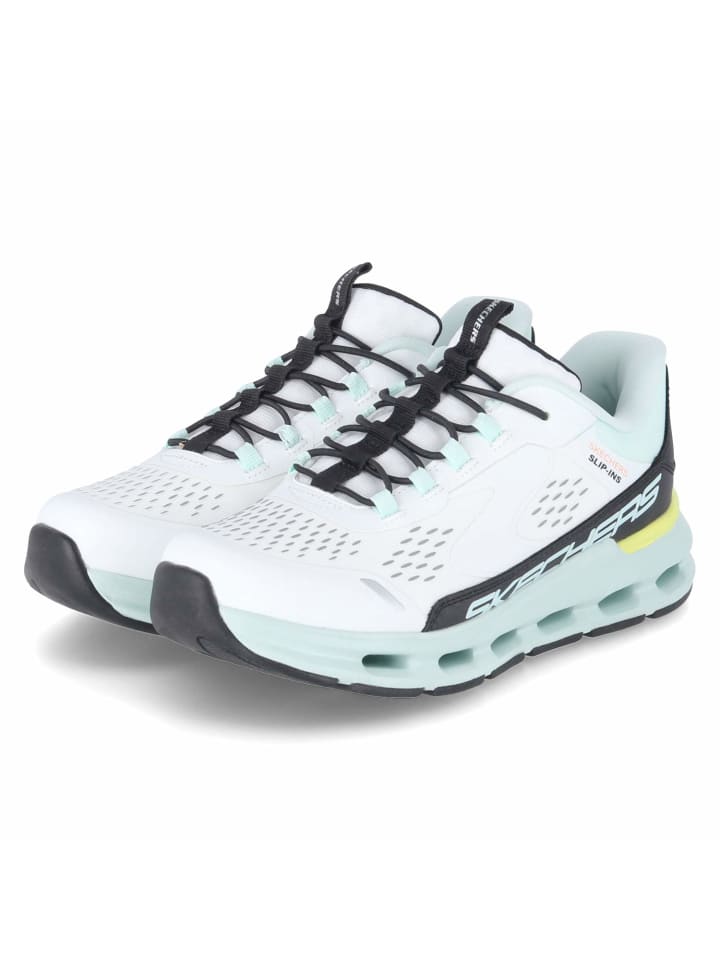 Низкие кроссовки Skechers
Низкие кроссовки Skechers