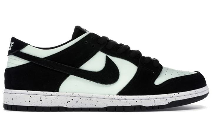Кастомизированные кроссовки Nike SB Dunk Low Barely Men's, зеленый/белый/черный
Кастомизированные кроссовки Nike SB Dunk Low Barely Men's, зеленый/белый/черный