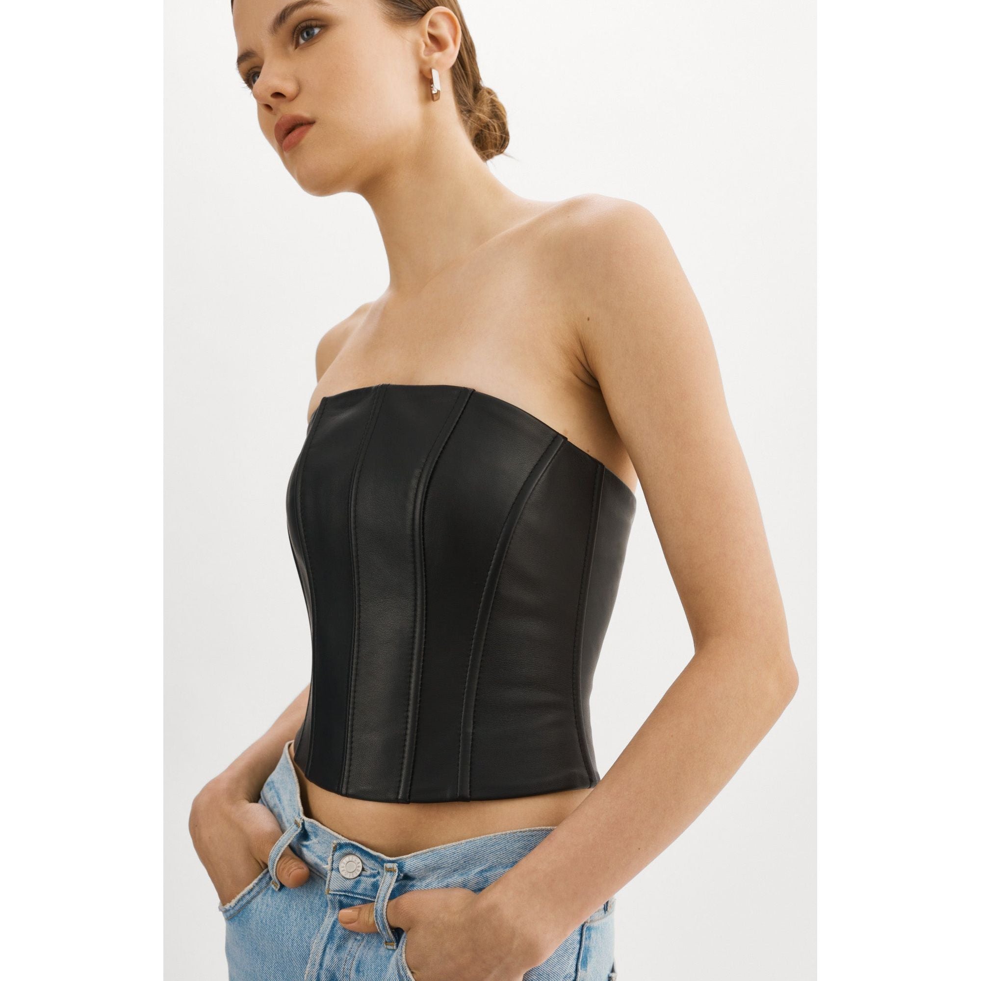 Давина | Кожаный бюстье Lamarque, черный
Давина | Кожаный бюстье Lamarque, черный