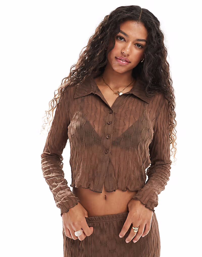 Фактурная прозрачная рубашка в коричневом цвете Only
Фактурная прозрачная рубашка в коричневом цвете Only