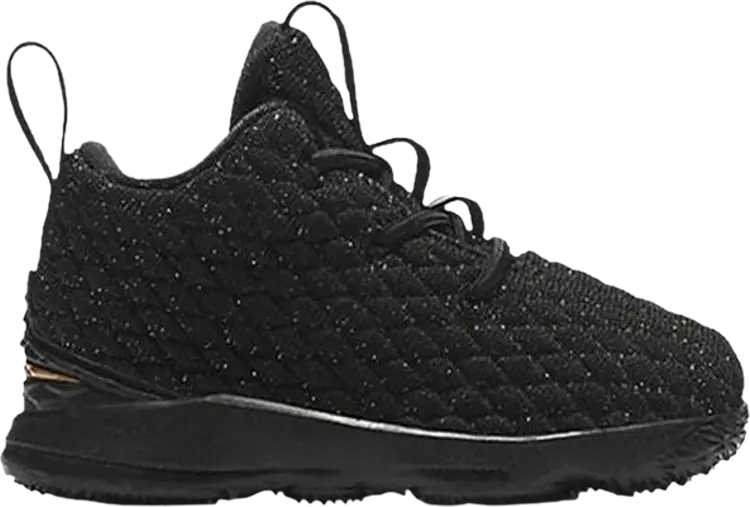 Кроссовки Nike LeBron 15 TD 'Metallic Gold', черный
Кроссовки Nike LeBron 15 TD 'Metallic Gold', черный