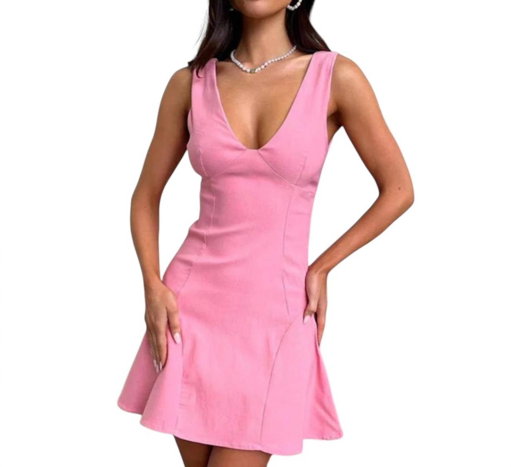 Женское платье розового цвета TCEC
Женское платье розового цвета TCEC