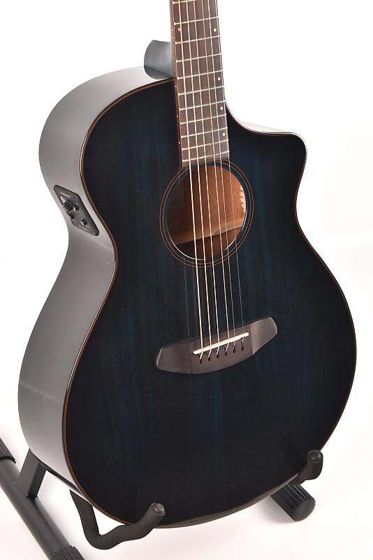 Breedlove Rainforest S Concert Papillon CE
Breedlove Rainforest S Concert Papillon CE