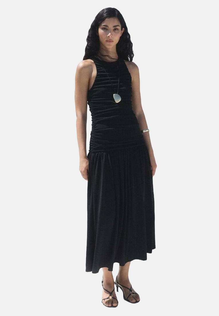 Платье Mango GATHERED MIDI, Black
Платье Mango GATHERED MIDI, Black
