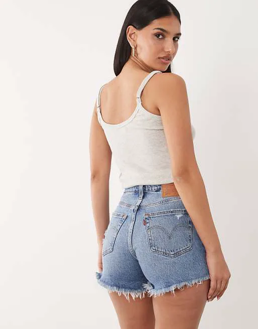 Синие джинсовые шорты Levi's 501 "песочные часы"
Синие джинсовые шорты Levi's 501 "песочные часы"