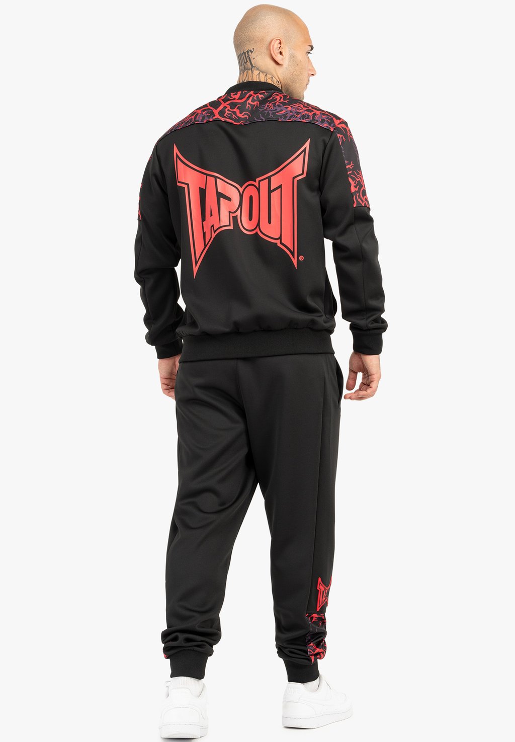 Спортивный костюм NORMALE PASSFORM SET Tapout, черный
Спортивный костюм NORMALE PASSFORM SET Tapout, черный
