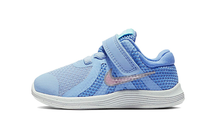Кроссовки Nike REVOLUTION 4 для малышей TD
Кроссовки Nike REVOLUTION 4 для малышей TD