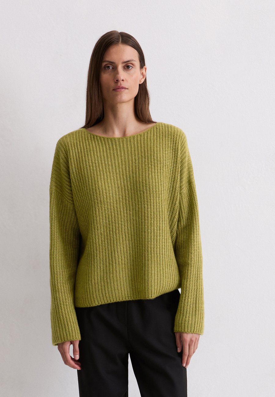 Джемпер Marc O'Polo LONGSLEEVE CLEAN EDGE NECKLINE, Deep Pea/Ochre
Джемпер Marc O'Polo LONGSLEEVE CLEAN EDGE NECKLINE, Deep Pea/Ochre