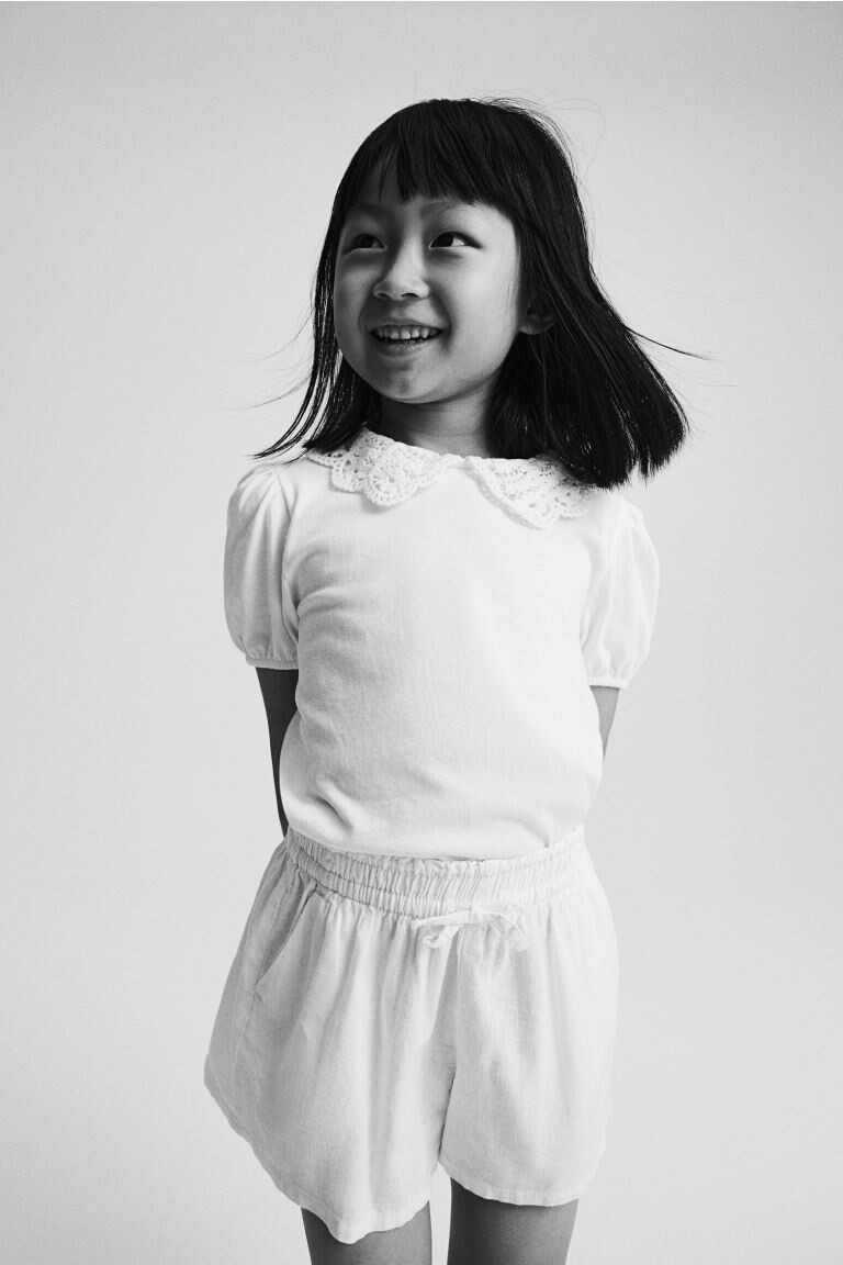 Шорты из смеси льна H&M, белый 
Шорты из смеси льна H&M, белый