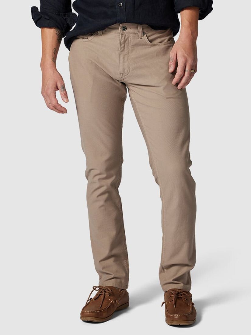 Короткие джинсы прямого кроя Rodd & Gunn Motion 2, соболь
Короткие джинсы прямого кроя Rodd & Gunn Motion 2, соболь