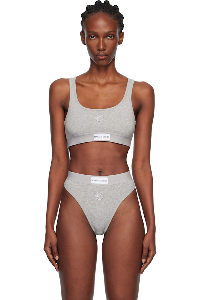 Marine Serre Спортивный бюстгальтер из эластичной ткани с логотипом «Серая луна»
Marine Serre Спортивный бюстгальтер из эластичной ткани с логотипом «Серая луна»