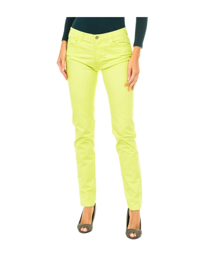 Современные повседневные длинные брюки Armani Jeans, зеленый
Современные повседневные длинные брюки Armani Jeans, зеленый