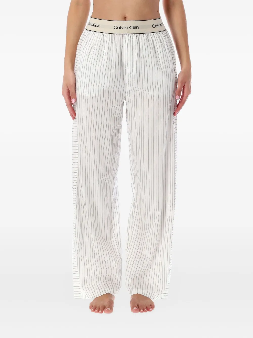 Полосатые пижамные штаны Calvin Klein, белый
Полосатые пижамные штаны Calvin Klein, белый