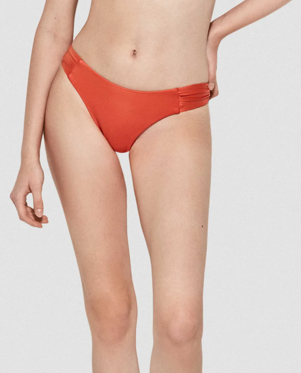 Классические плавки бикини из однотонной ткани Gisela, оранжевый
Классические плавки бикини из однотонной ткани Gisela, оранжевый