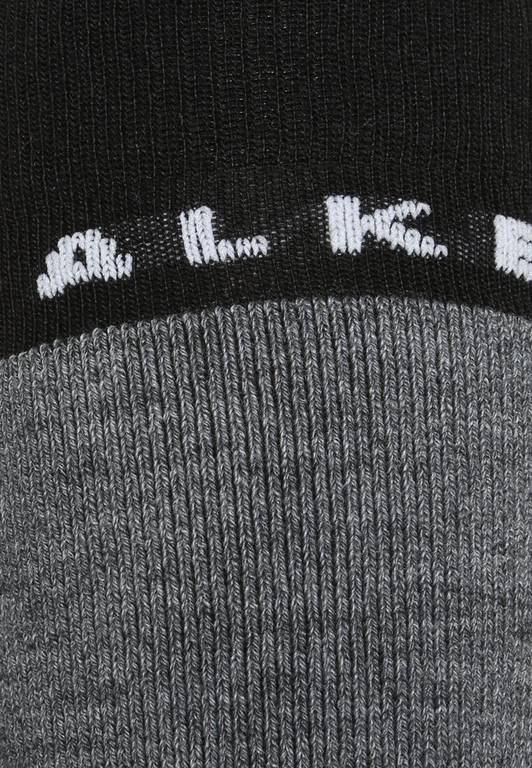 Носки выше колена FALKE, черный
Носки выше колена FALKE, черный