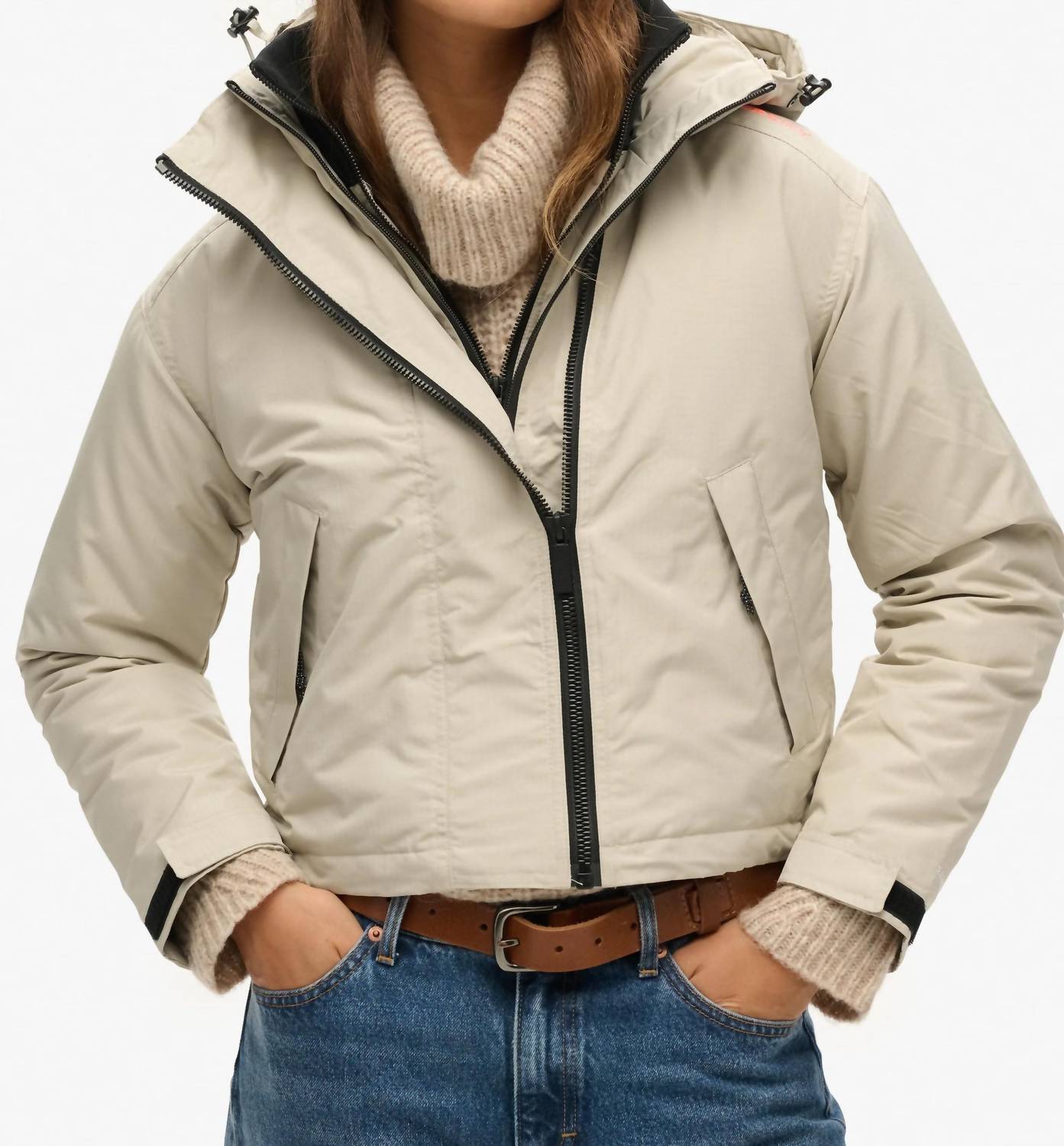 Superdry Ветровка Code Windcheater Jacket в сетке цвета «ивовая серая игла»
Superdry Ветровка Code Windcheater Jacket в сетке цвета «ивовая серая игла»