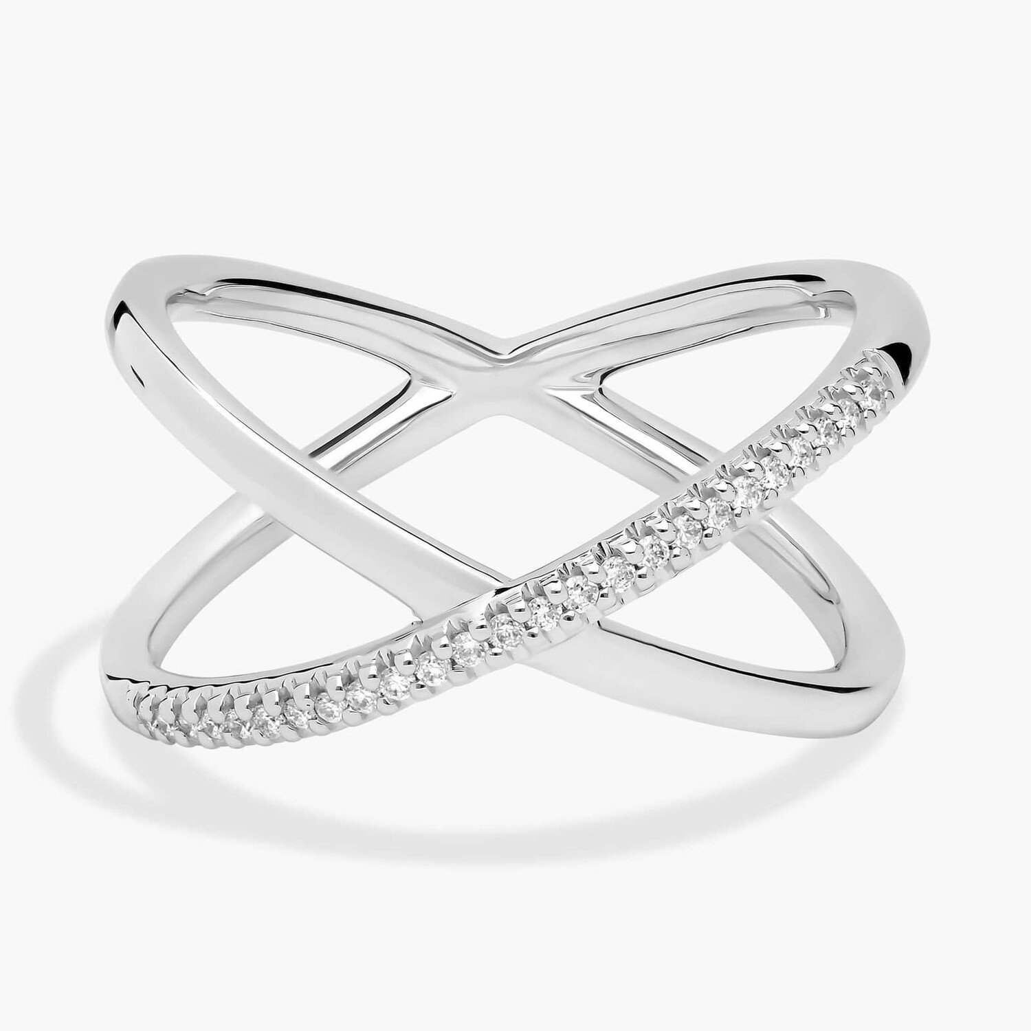 Изящное модное кольцо-перекресток с бриллиантами паве из 14-каратного белого золота (1/10 карата). Blue Nile
Изящное модное кольцо-перекресток с бриллиантами паве из 14-каратного белого золота (1/10 карата). Blue Nile