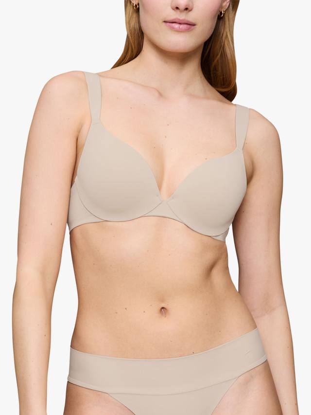 Бюстгальтер Illusion Plunge с эффектом боди-мейкап Triumph, Nude Beige
Бюстгальтер Illusion Plunge с эффектом боди-мейкап Triumph, Nude Beige