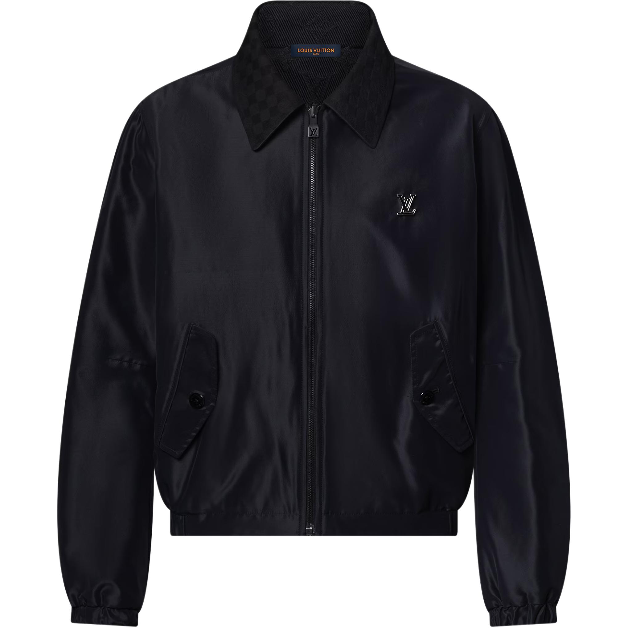Монограммный шикарный реверсивный блузон LOUIS VUITTON, черный
Монограммный шикарный реверсивный блузон LOUIS VUITTON, черный