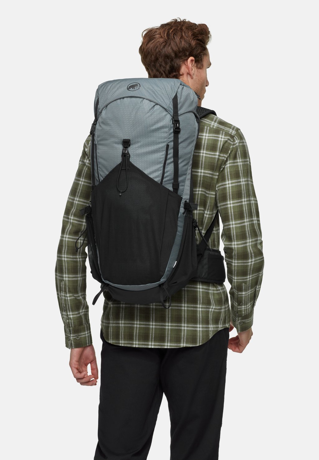 Рюкзак для путешествий DUCAN Mammut, черный
Рюкзак для путешествий DUCAN Mammut, черный