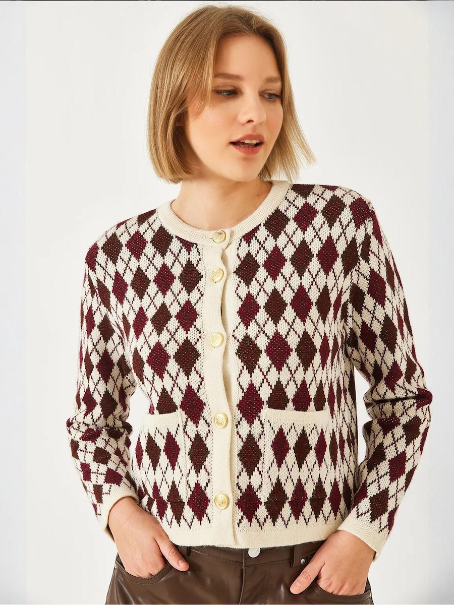 Вязаный кардиган Bianco Lucci, Bordeaux/Wool White
Вязаный кардиган Bianco Lucci, Bordeaux/Wool White