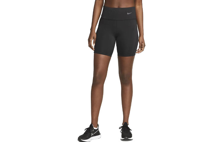 Женские повседневные шорты Black Nike
Женские повседневные шорты Black Nike