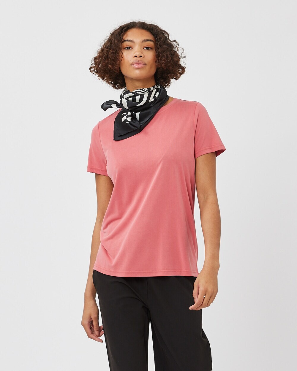 Рубашка Minimum Rynih, пастельно-красный
Рубашка Minimum Rynih, пастельно-красный