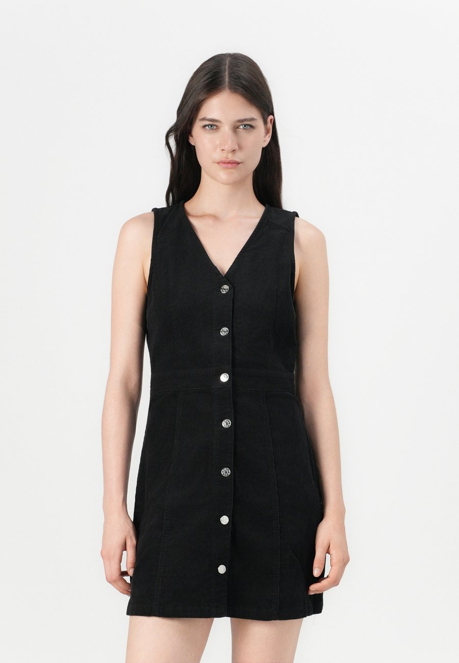 Платье ONLY ONLMOXIE DRESS, Black
Платье ONLY ONLMOXIE DRESS, Black