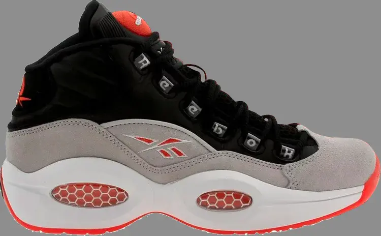 Кроссовки pump question Reebok, черный
Кроссовки pump question Reebok, черный