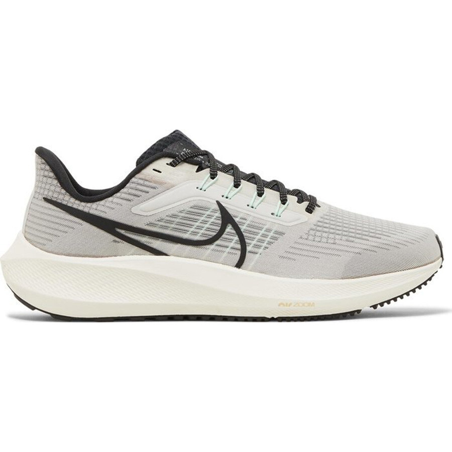 Кроссовки Nike Air Zoom Pegasus 39, серый/мультиколор
Кроссовки Nike Air Zoom Pegasus 39, серый/мультиколор