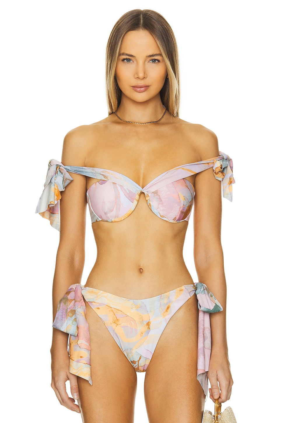 Топ на косточках neeya Andrea Iyamah, цвет zuli print
Топ на косточках neeya Andrea Iyamah, цвет zuli print