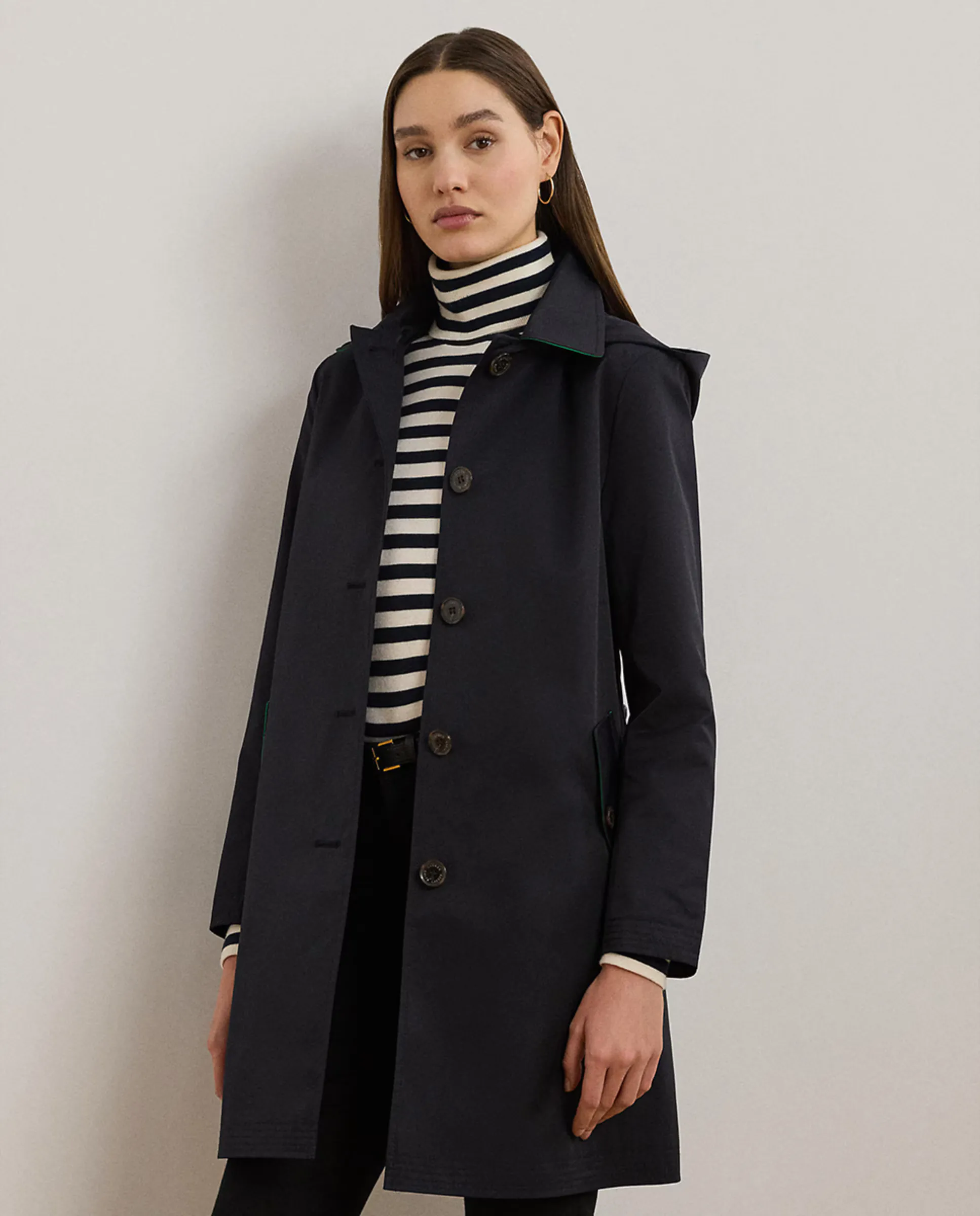 Женская габардиновая куртка из хлопковой смеси со съемным капюшоном Lauren Ralph Lauren, темно-синий
Женская габардиновая куртка из хлопковой смеси со съемным капюшоном Lauren Ralph Lauren, темно-синий