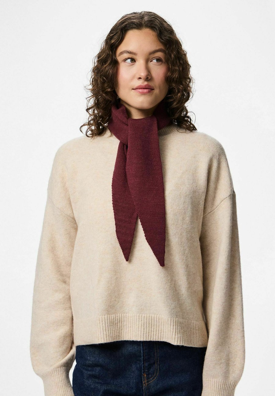 Шарф Pieces PCKOMMA, Tawny Port/Brown
Шарф Pieces PCKOMMA, Tawny Port/Brown