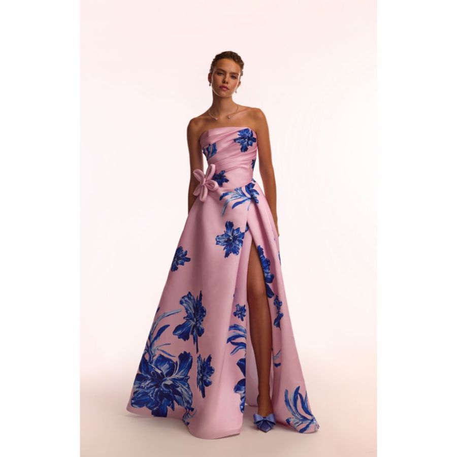 Женское изящное розовое длинное платье А-силуэта с узором из голубых цветов Milla, Pink-blue
Женское изящное розовое длинное платье А-силуэта с узором из голубых цветов Milla, Pink-blue